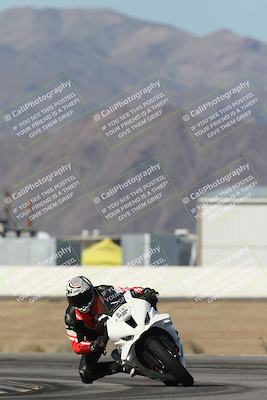 media/Jan-15-2026-Racers Edge (Thu) [[dfebeb70ab]]/3-B Group/Session 1 Turn 15/